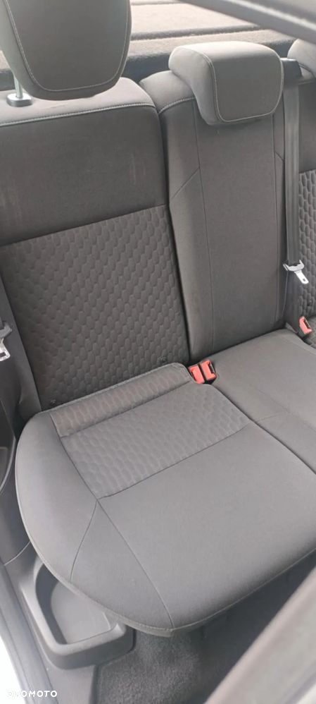 Ford Focus - 10