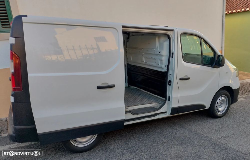 Renault Trafic 1.6 DCI - 6