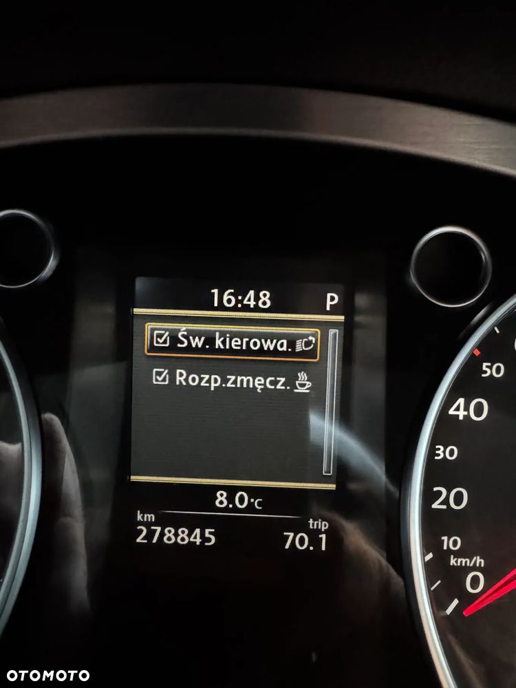 Volkswagen Passat Variant 2.0 TDI DSG BlueMotion Technology Comfortline - 28