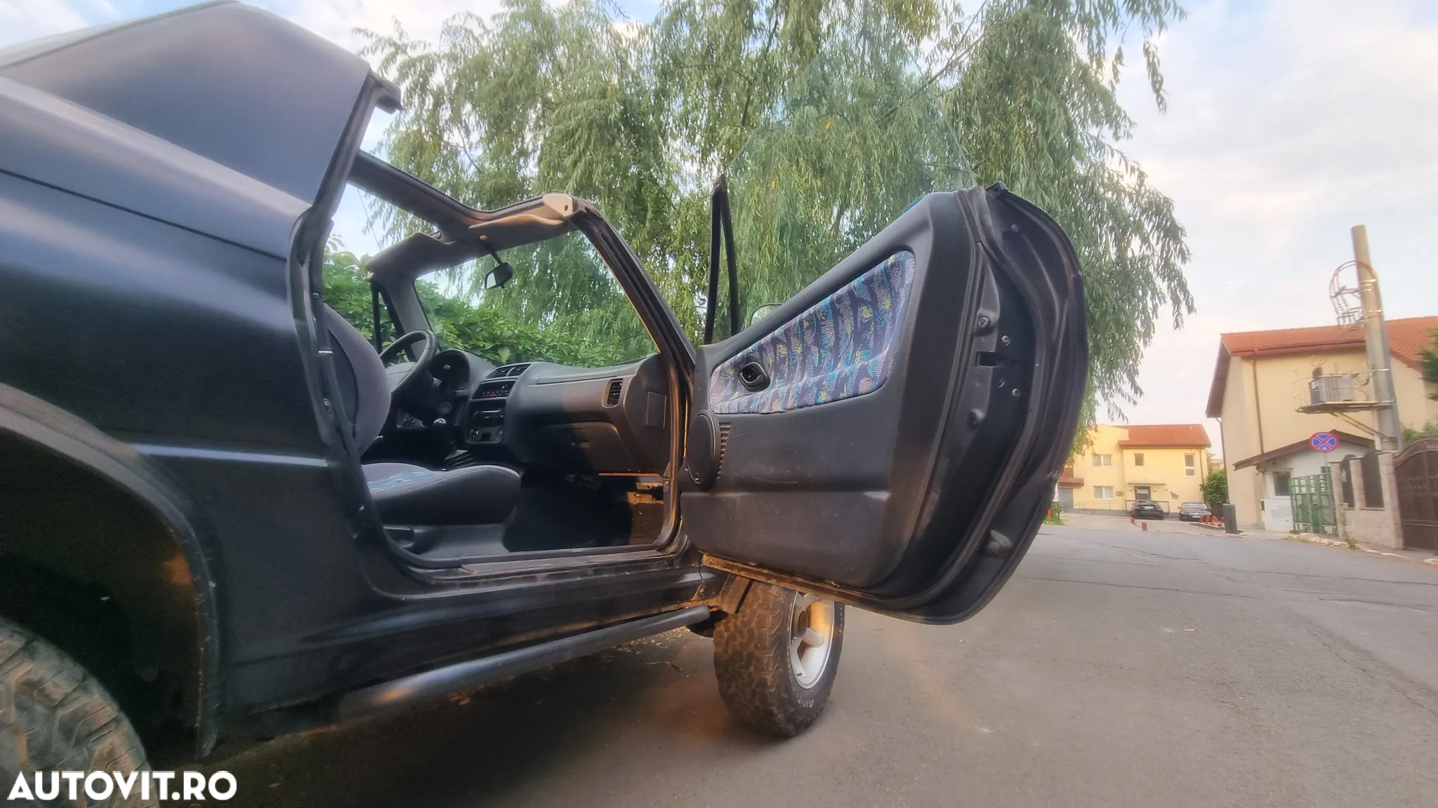 Suzuki X-90 - 6