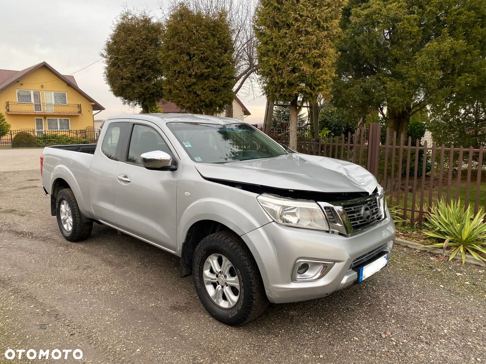 Nissan Navara - 1