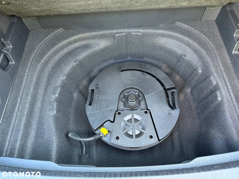 Volkswagen Golf Variant - 30