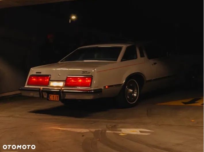 Ford Thunderbird - 3