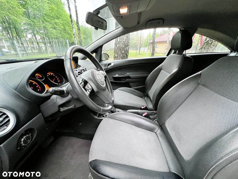 Opel Corsa - 10