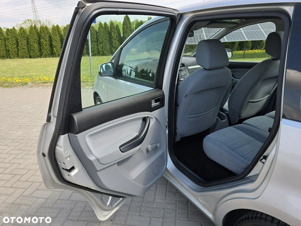 Ford C-MAX - 21