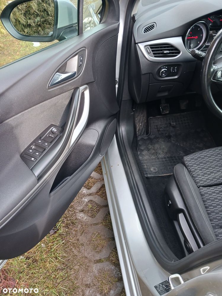 Opel Astra 1.6 CDTI Enjoy - 16