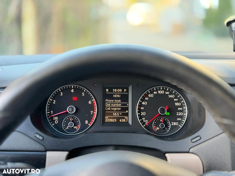 Volkswagen Jetta - 13