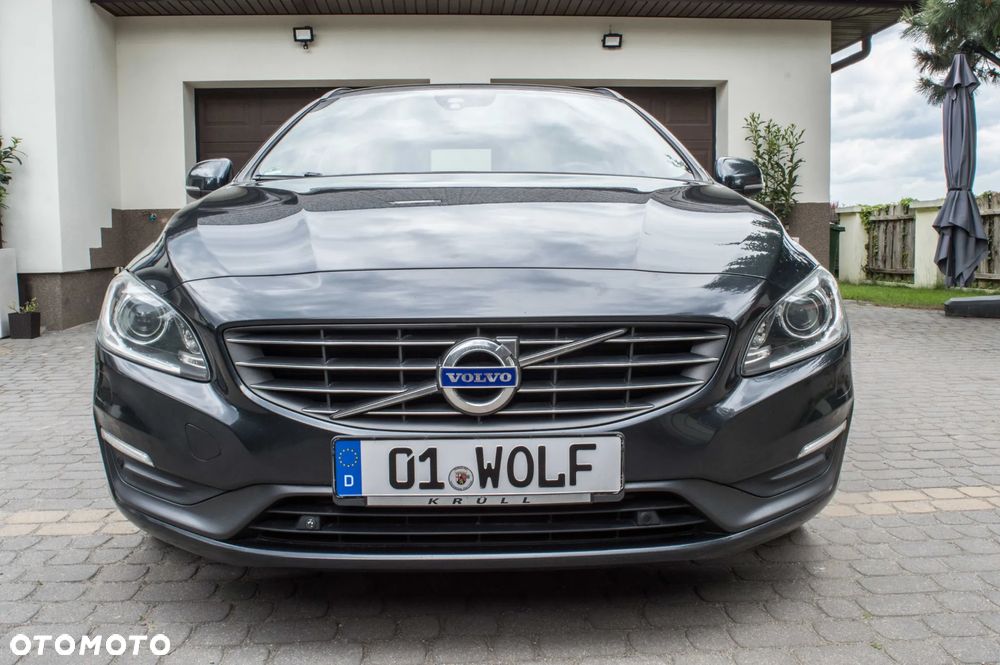 Volvo V60 D4 Business Edition - 2