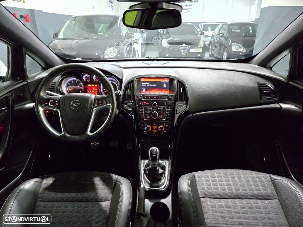 Opel Astra GTC 1.6 CDTi S/S - 13