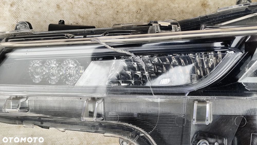 LAMPA PRZEDNIA LEWA REFLEKTOR TOYOTA COROLLA E21 2018- 81150-02S60 - 3