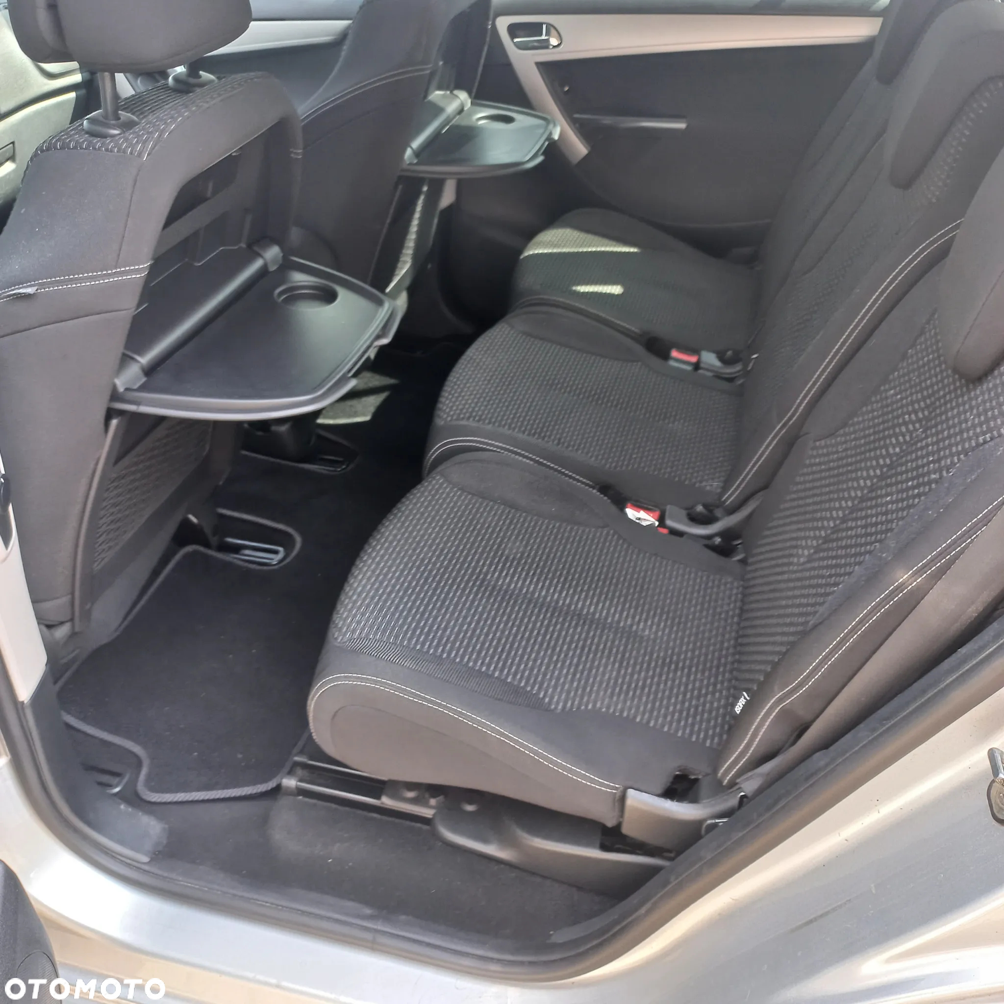 Citroën C4 Grand Picasso 2.0i Exclusive MCP - 8