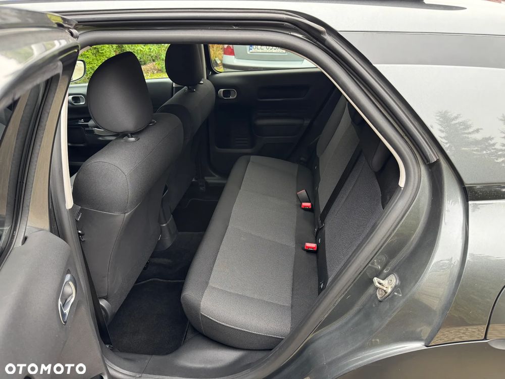 Citroën C4 Cactus 1.2 PureTech Shine S&S - 9