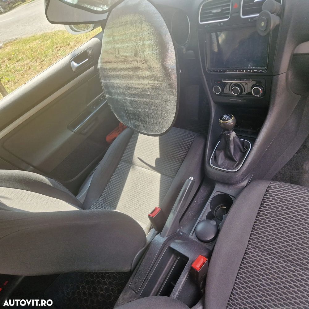 Volkswagen Golf - 13