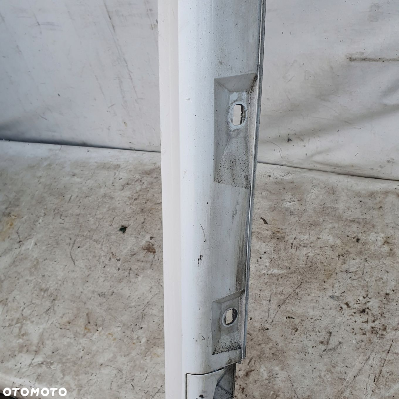 listwa progowa prawa Audi A7 C7 LY9C S-line - 4