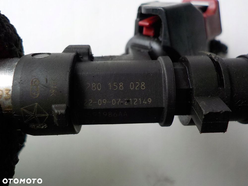 CHRYSLER VOYAGER 2.7 V6 B WTRYSKIWACZ 0280158028 04591986AA - 2