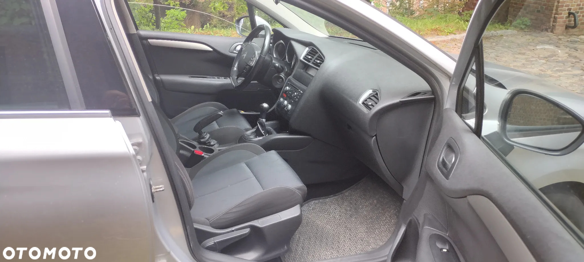 Citroën C4 1.6 VTi Attraction - 4