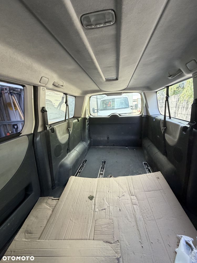 Peugeot Expert - 11