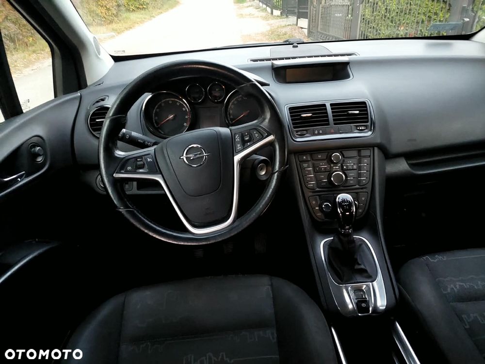 Opel Meriva - 10