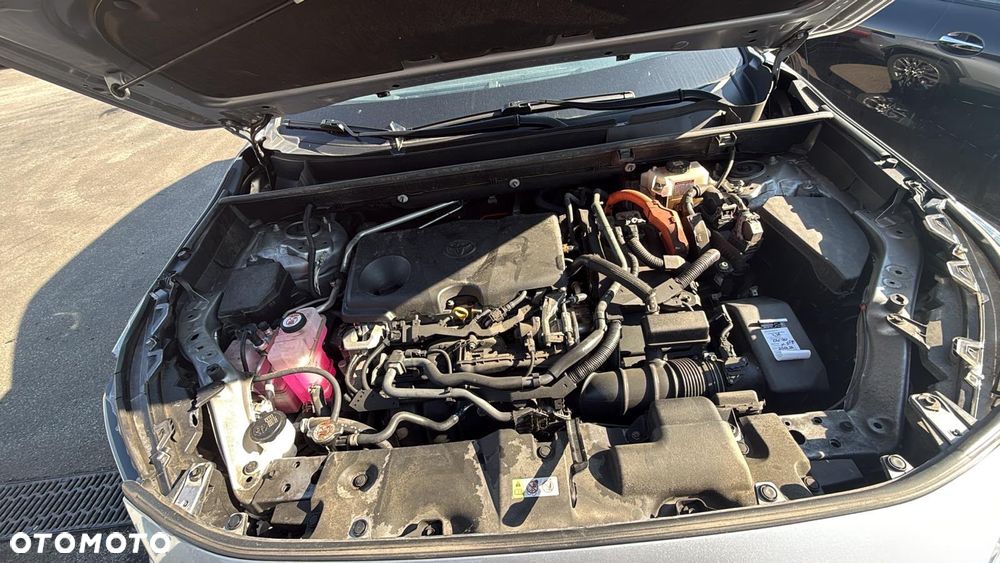 Toyota RAV4 - 7