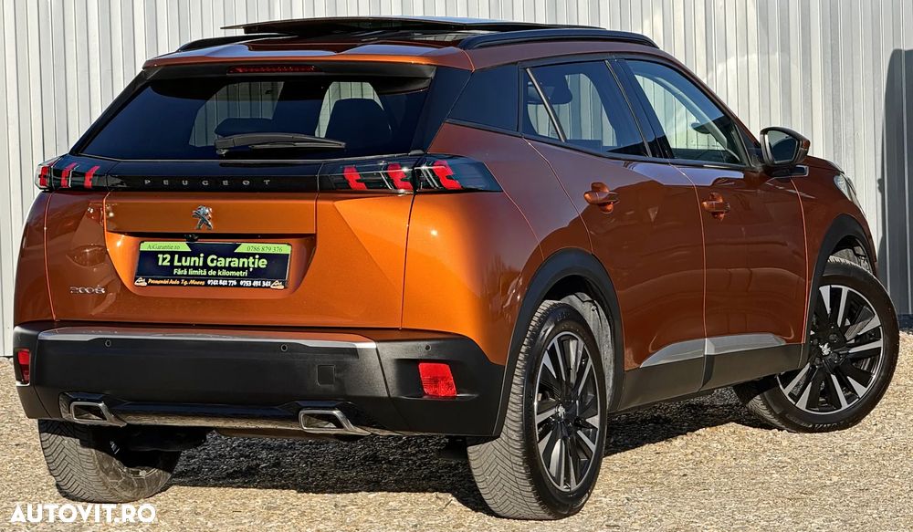 Peugeot 2008 PureTech 130 EAT8 Allure - 4