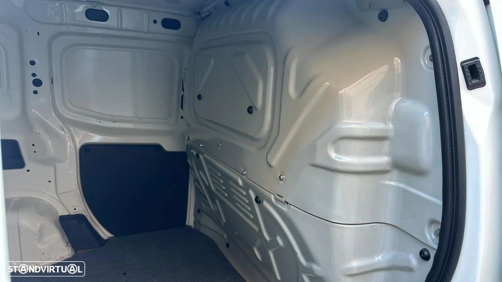 Fiat FIORINO 1.3 MJET 75cv AR CONDICIONADO - 12