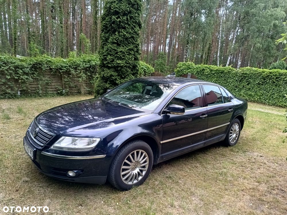 Volkswagen Phaeton - 8