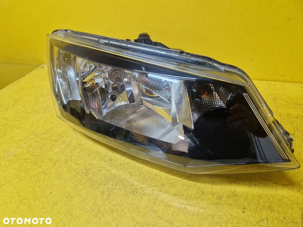SKODA FABIA III LAMPA PRAWA PRZOD 6V1941016C - 2