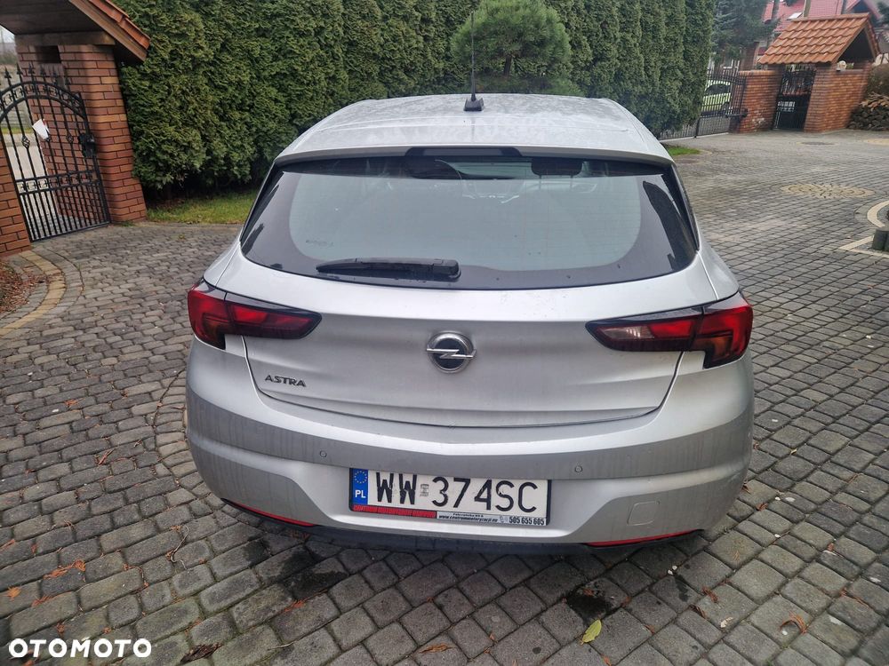 Opel Astra 1.0 T 120 Lat S&S - 5