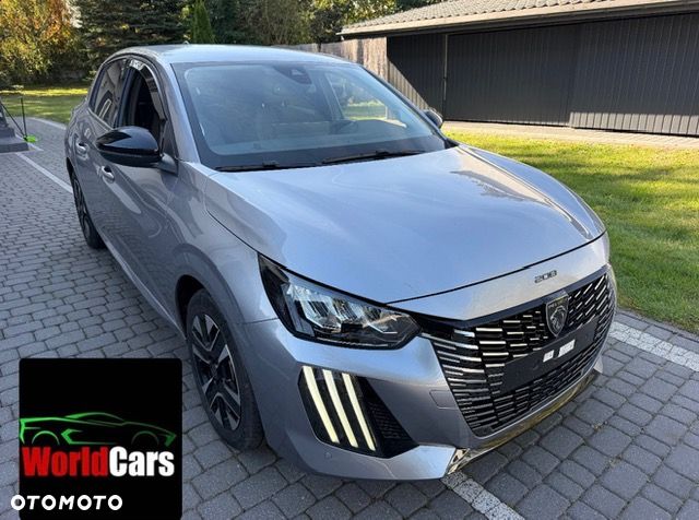 Peugeot 208 - 1