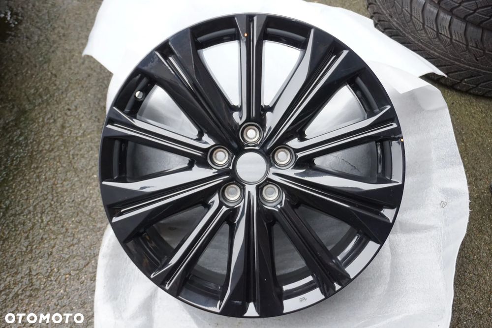 Mazda 5x114,3 19 7J et45 9965367090