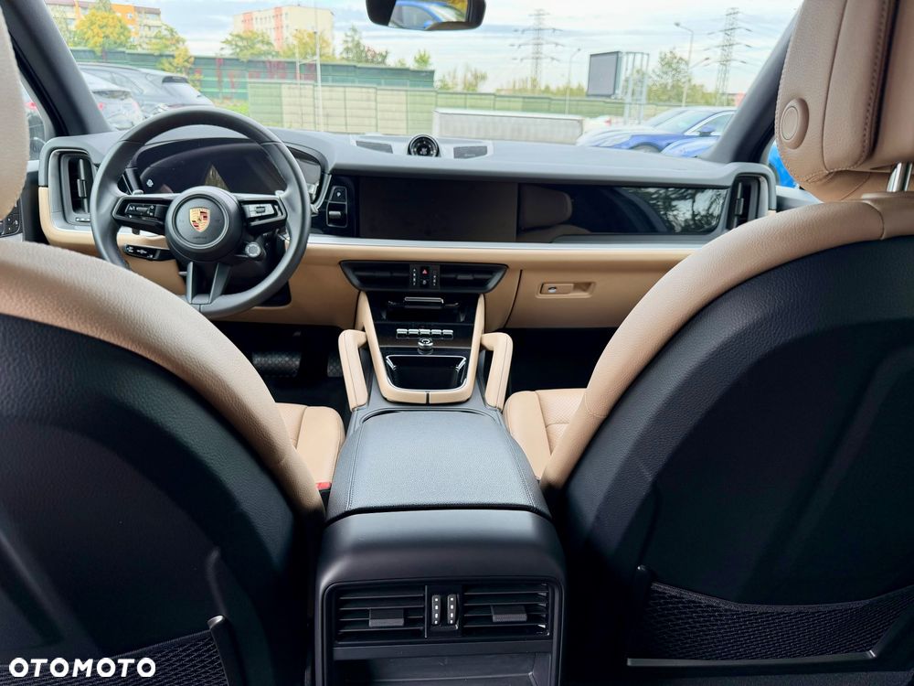Porsche Cayenne - 20