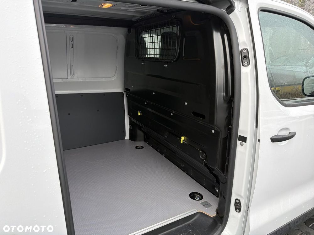 Toyota PROACE - 13