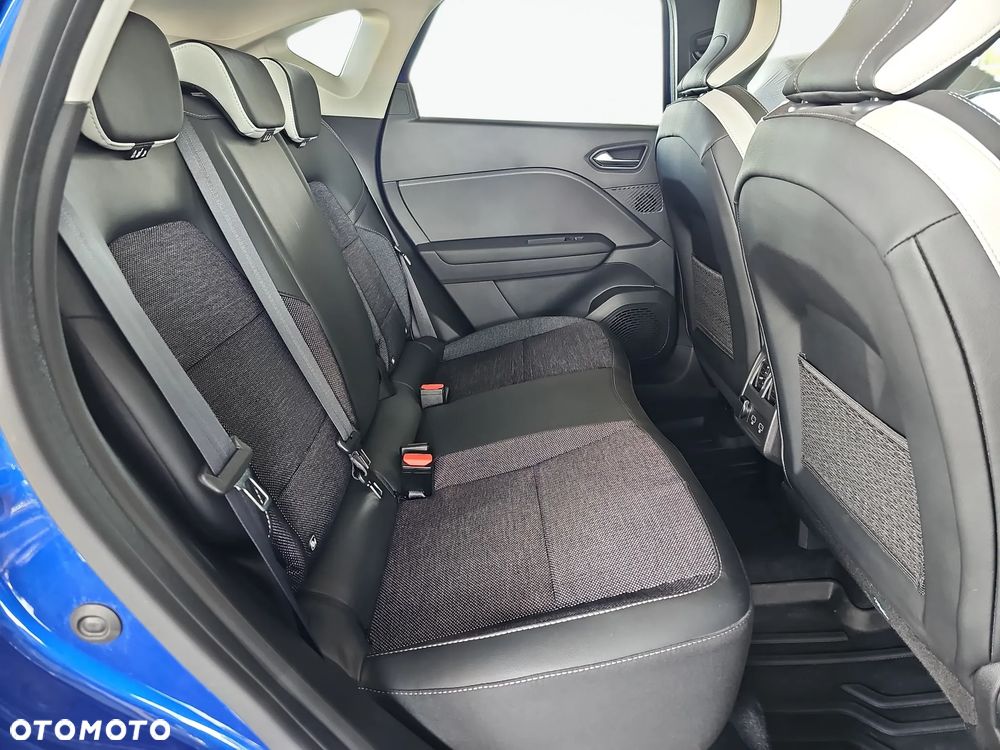 Renault Captur 1.3 TCe mHEV Techno EDC - 24