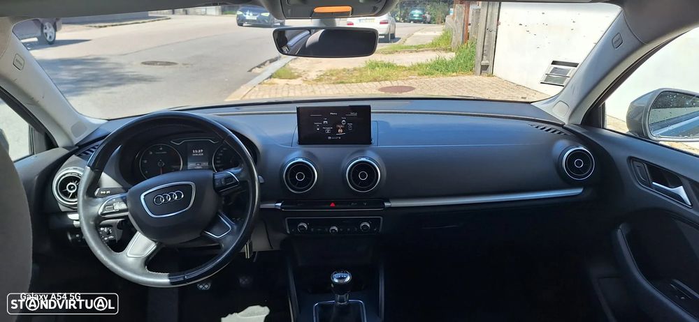 Audi A3 Sportback 1.6 TDI Attraction - 10