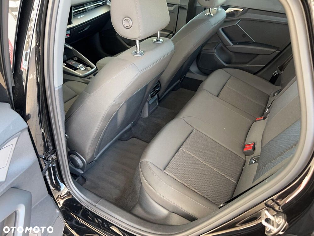 Audi A3 Limousine - 12