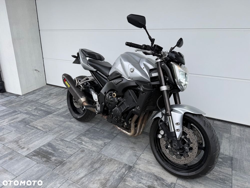 Yamaha FZ - 9