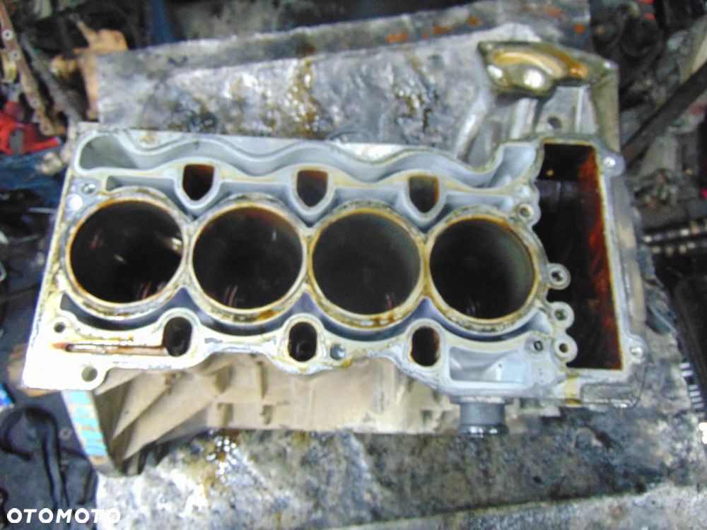 Blok silnika BMW n45b16 7523170 - 1