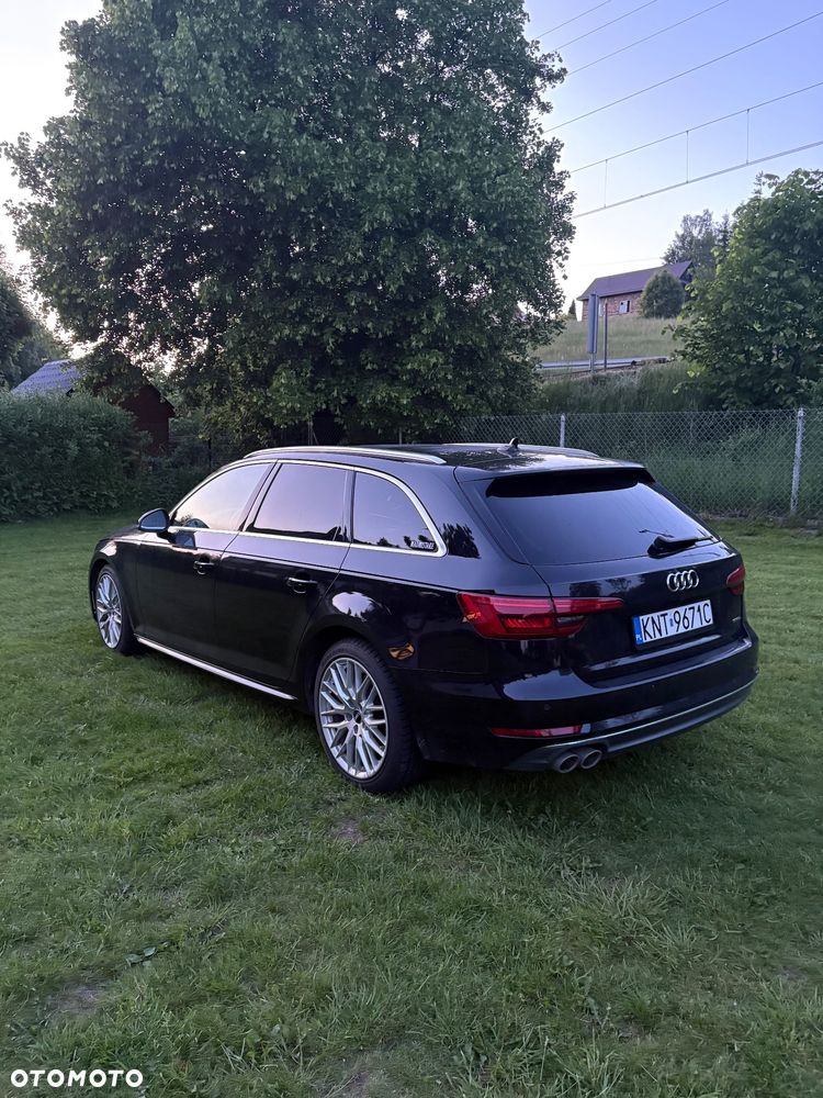 Audi A4 Avant 2.0 TDI S tronic quattro sport - 4