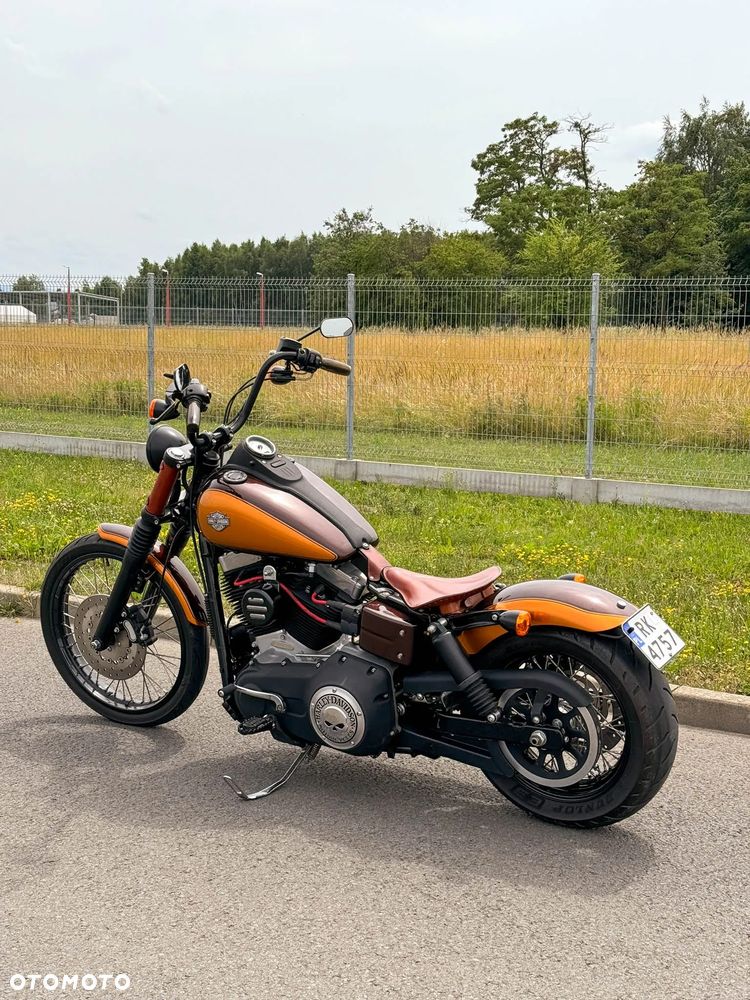 Harley-Davidson Dyna Street Bob - 10