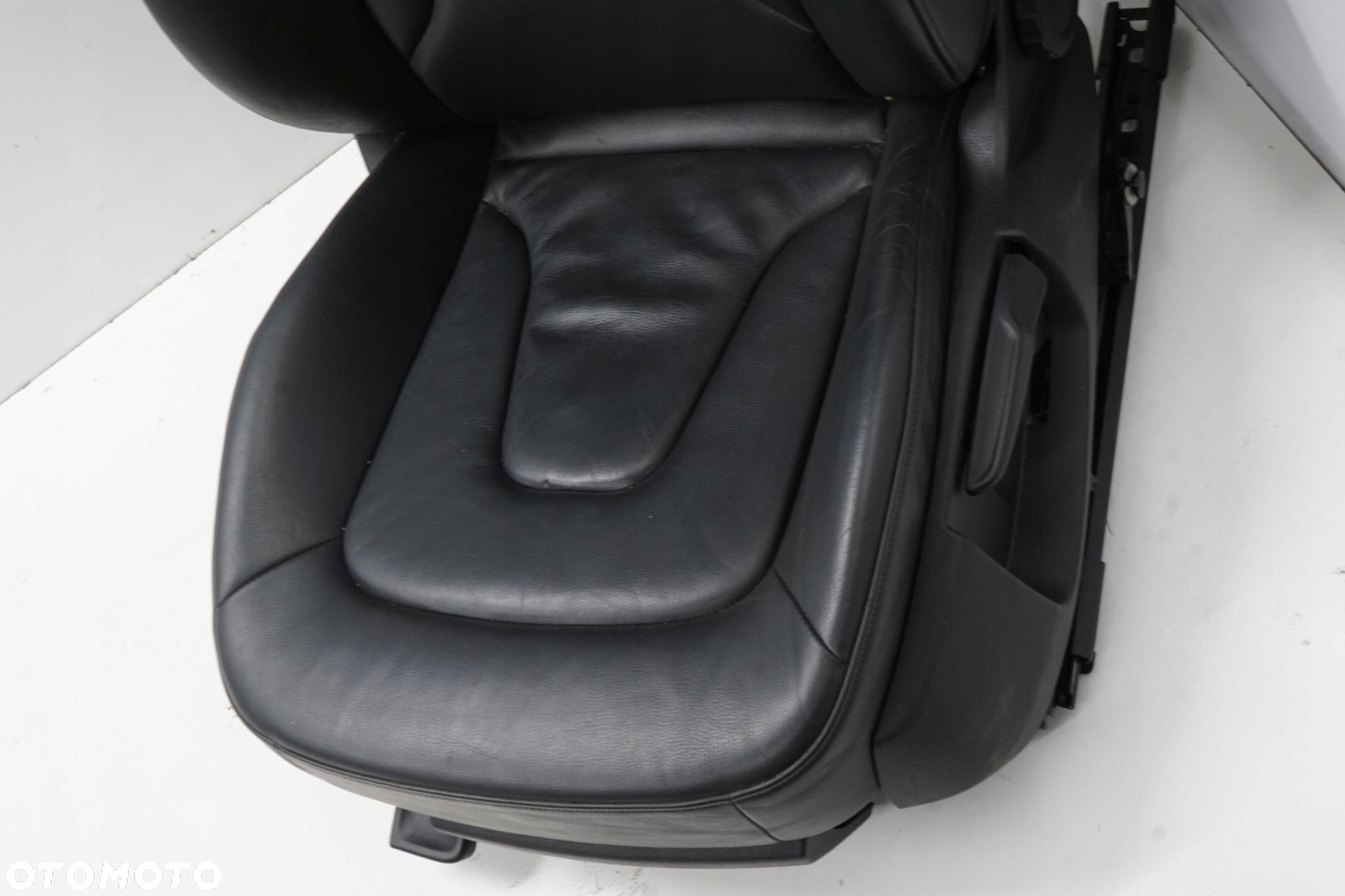 AUDI A4 B8 KOMBI 09R FOTELE KANAPA BOCZKI GRZANE - 7