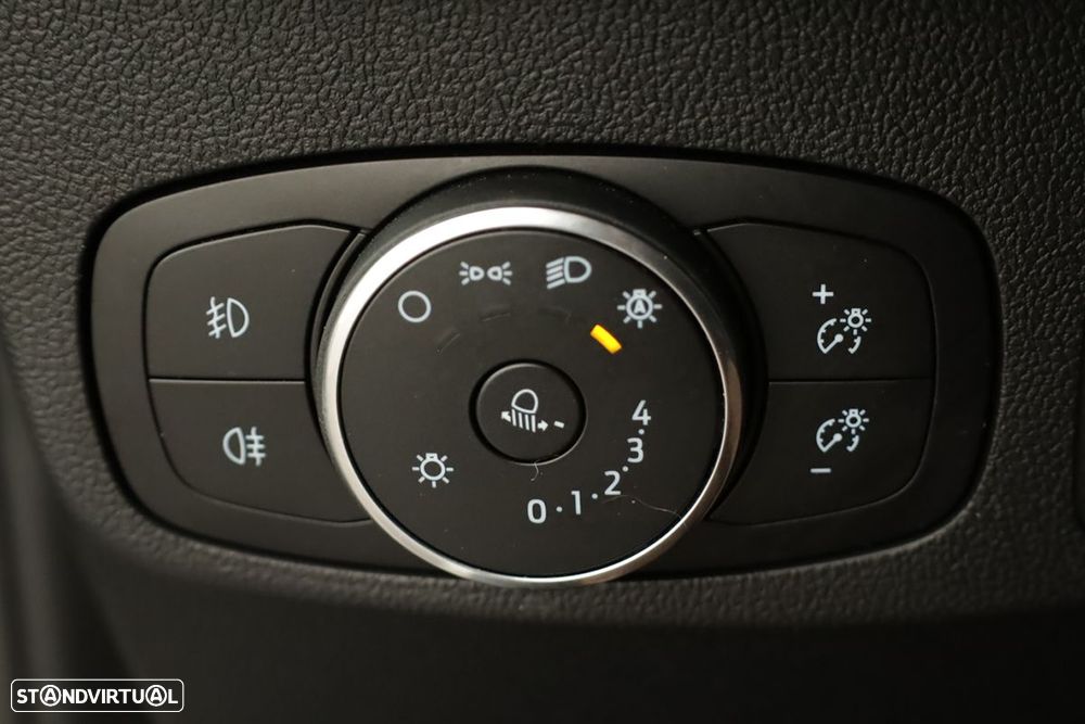 Ford Focus SW 1.0 EcoBoost MHEV ST-Line Aut. - 19