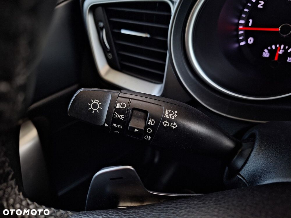 Kia Ceed 1.5 T-GDI M DCT - 33