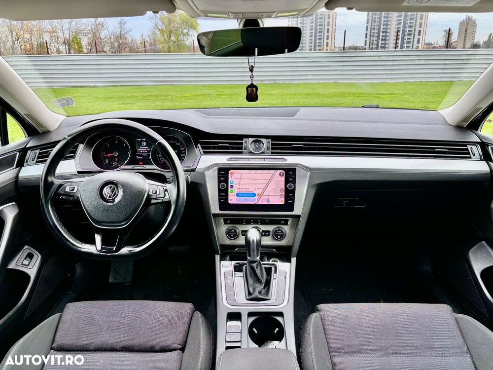 Volkswagen Passat 1.6 TDI DSG Comfortline - 5