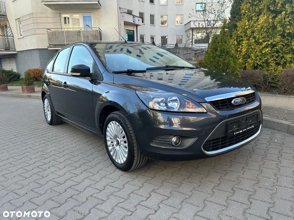 Ford Focus Trend - 11