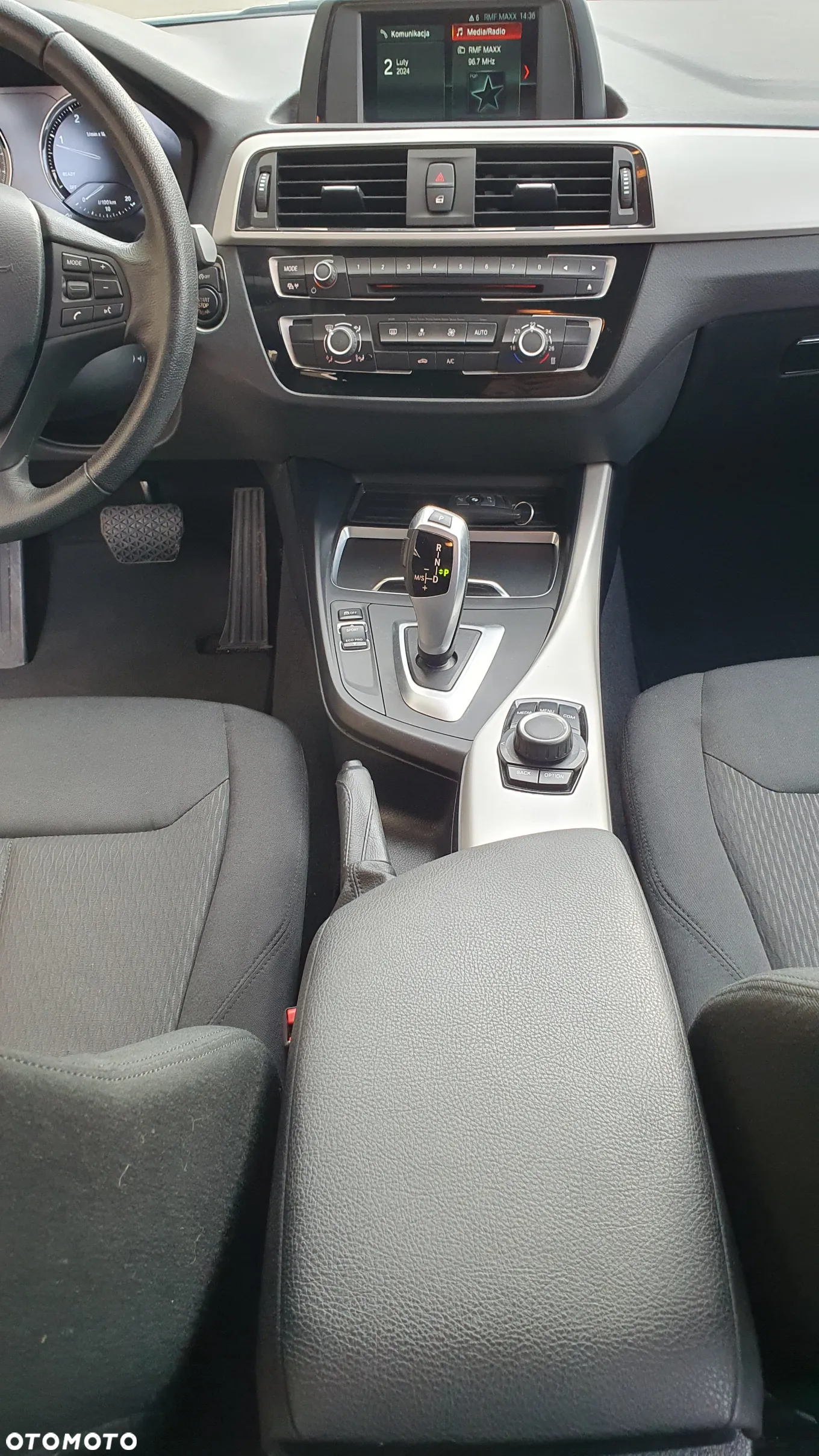 BMW Seria 1 118d - 17