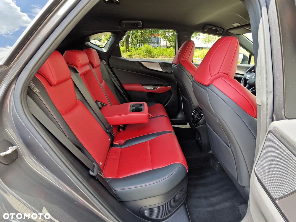 Lexus NX 350h F Sport AWD - 16
