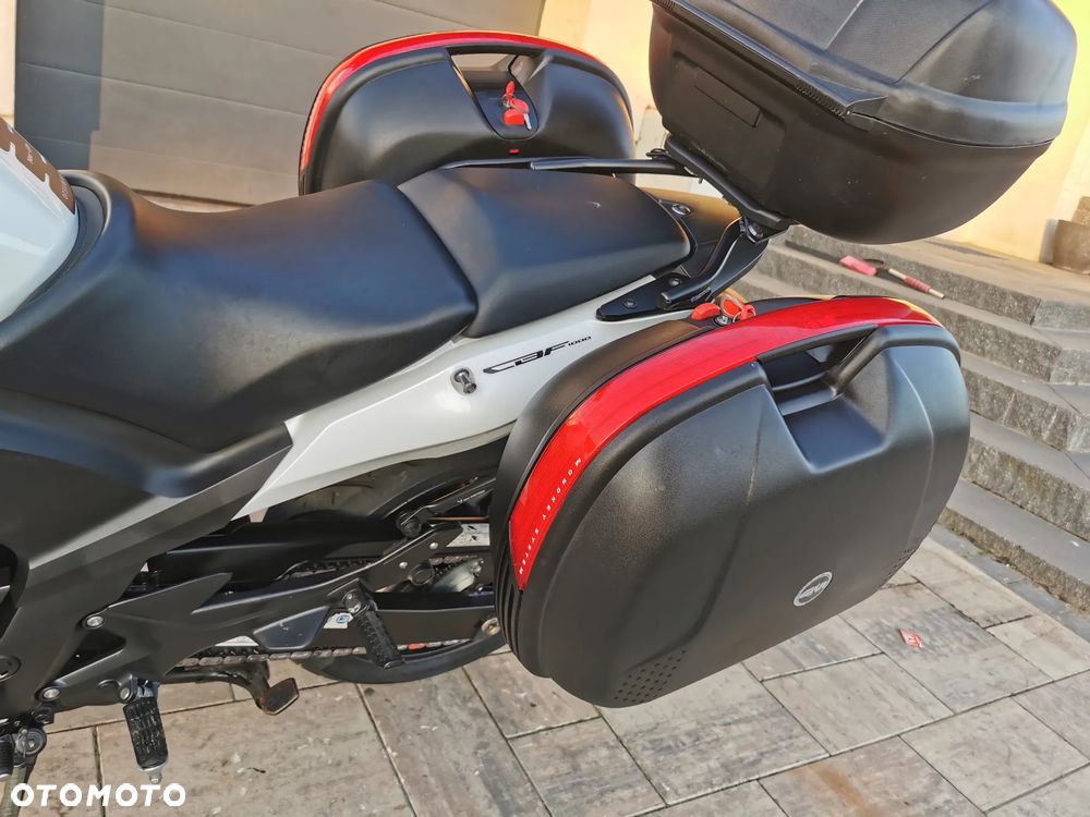 Honda CBF - 8