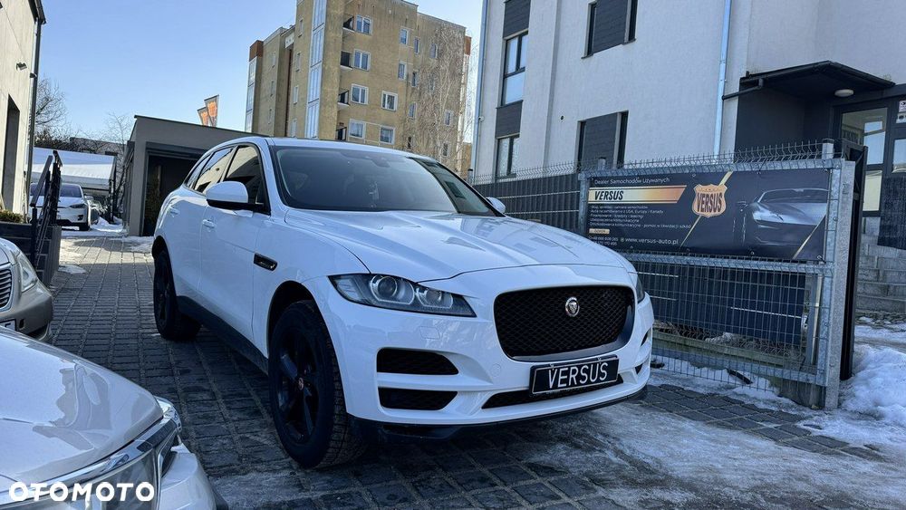 Jaguar F-Pace - 3