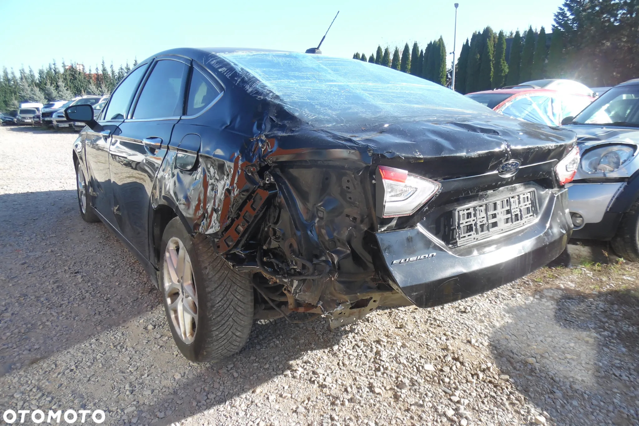 Ford Fusion - 4