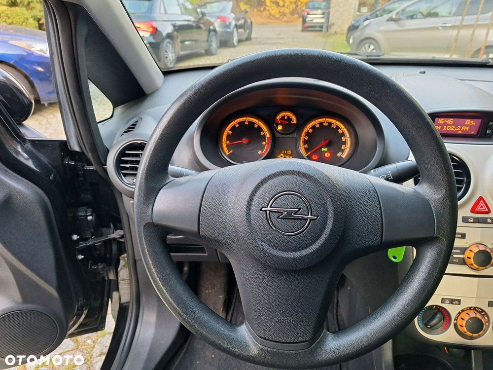 Opel Corsa - 10